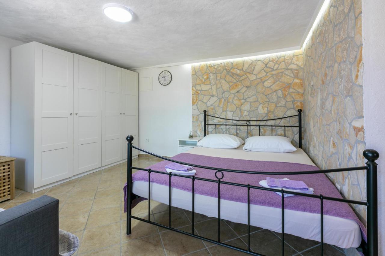 Apartments Kira Crikvenica Extérieur photo