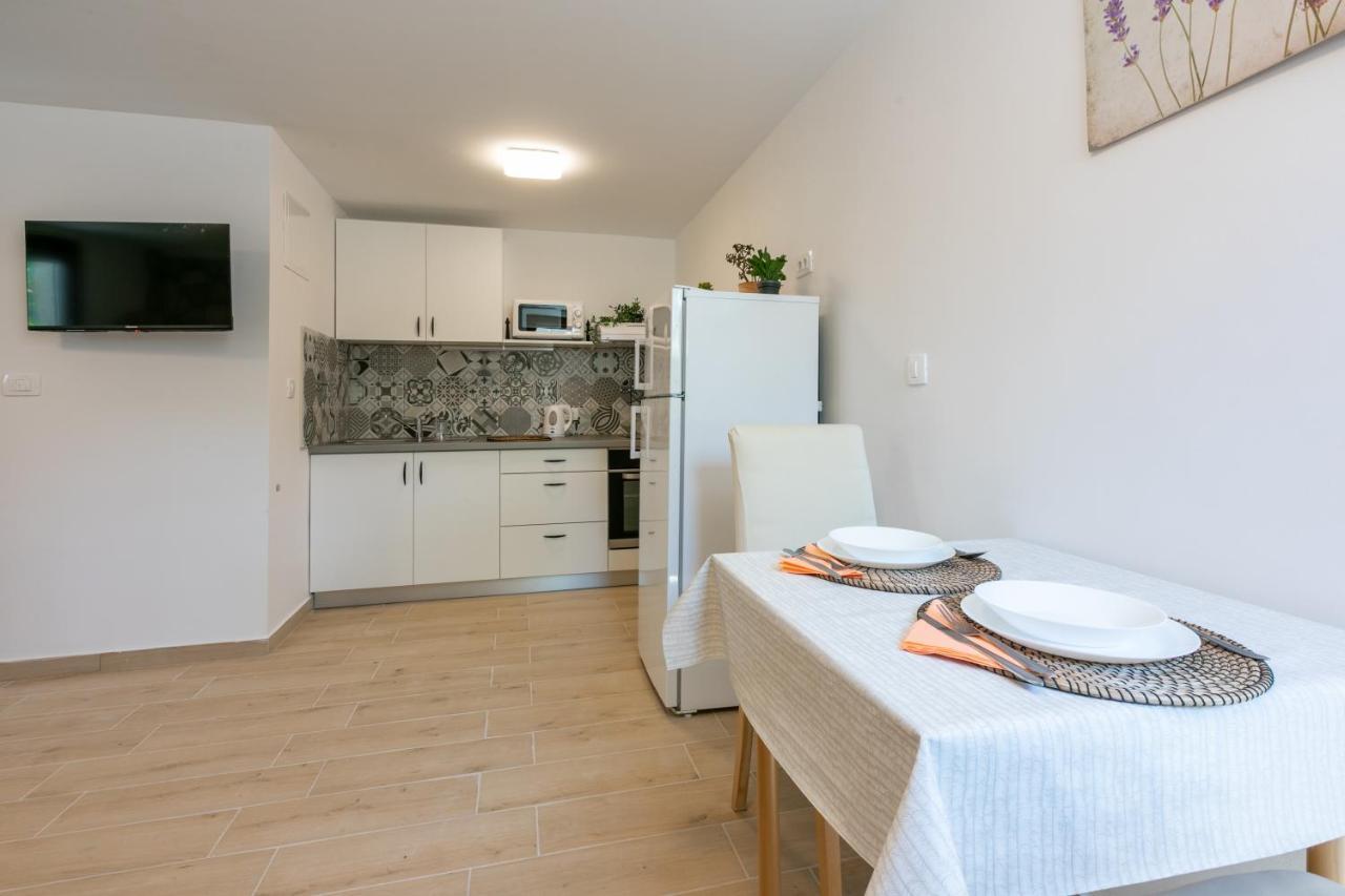 Apartments Kira Crikvenica Extérieur photo