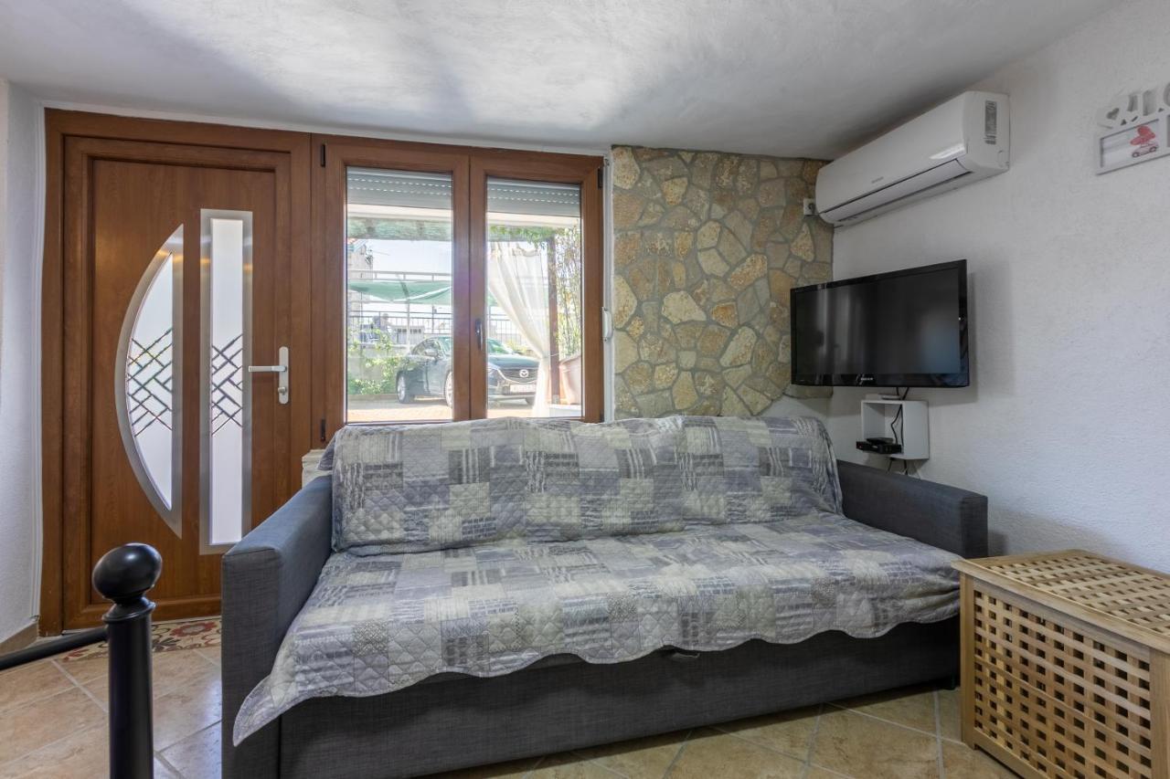 Apartments Kira Crikvenica Extérieur photo